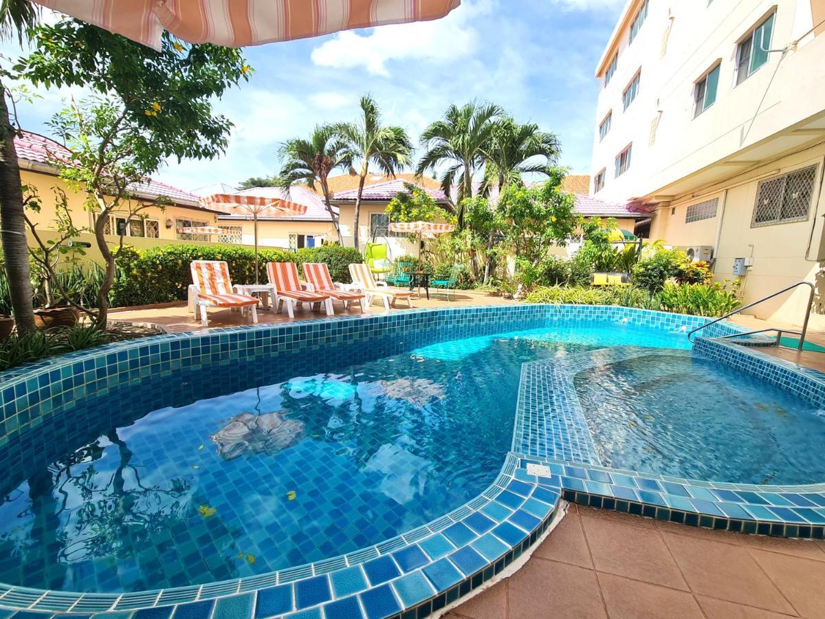 Butterfly Garden Boutique Residences By Frasier, A Lifestyle Destination Apt And Villas 1 To 3 Bedroom Units, 2 Full Bathrooms, Rain Shower, Spa Bath, Complete Kitchen, Staff 24-7,Fast Fiber Optic Wifi, 55" Smart Tv'S, Free Bbq, Pattaya Eksteriør bilde