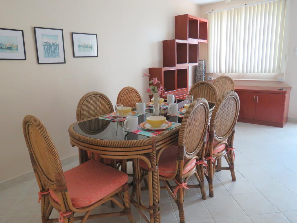 Butterfly Garden Boutique Residences By Frasier, A Lifestyle Destination Apt And Villas 1 To 3 Bedroom Units, 2 Full Bathrooms, Rain Shower, Spa Bath, Complete Kitchen, Staff 24-7,Fast Fiber Optic Wifi, 55" Smart Tv'S, Free Bbq, Pattaya Eksteriør bilde