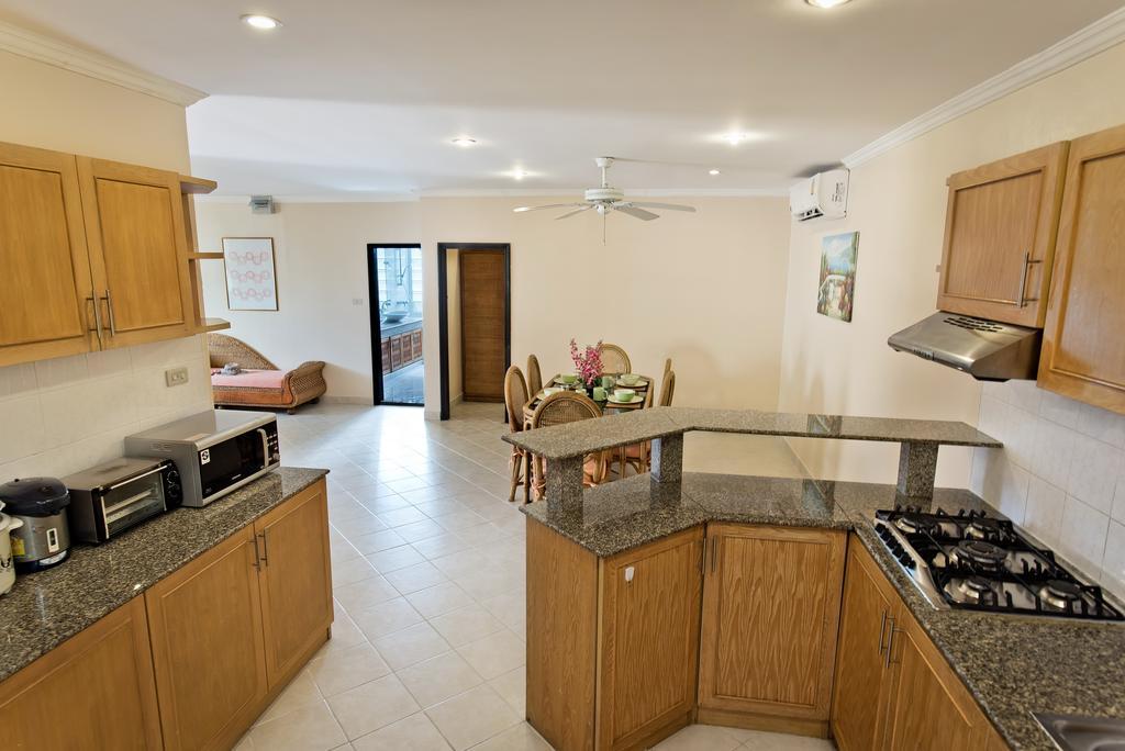 Butterfly Garden Boutique Residences By Frasier, A Lifestyle Destination Apt And Villas 1 To 3 Bedroom Units, 2 Full Bathrooms, Rain Shower, Spa Bath, Complete Kitchen, Staff 24-7,Fast Fiber Optic Wifi, 55" Smart Tv'S, Free Bbq, Pattaya Eksteriør bilde